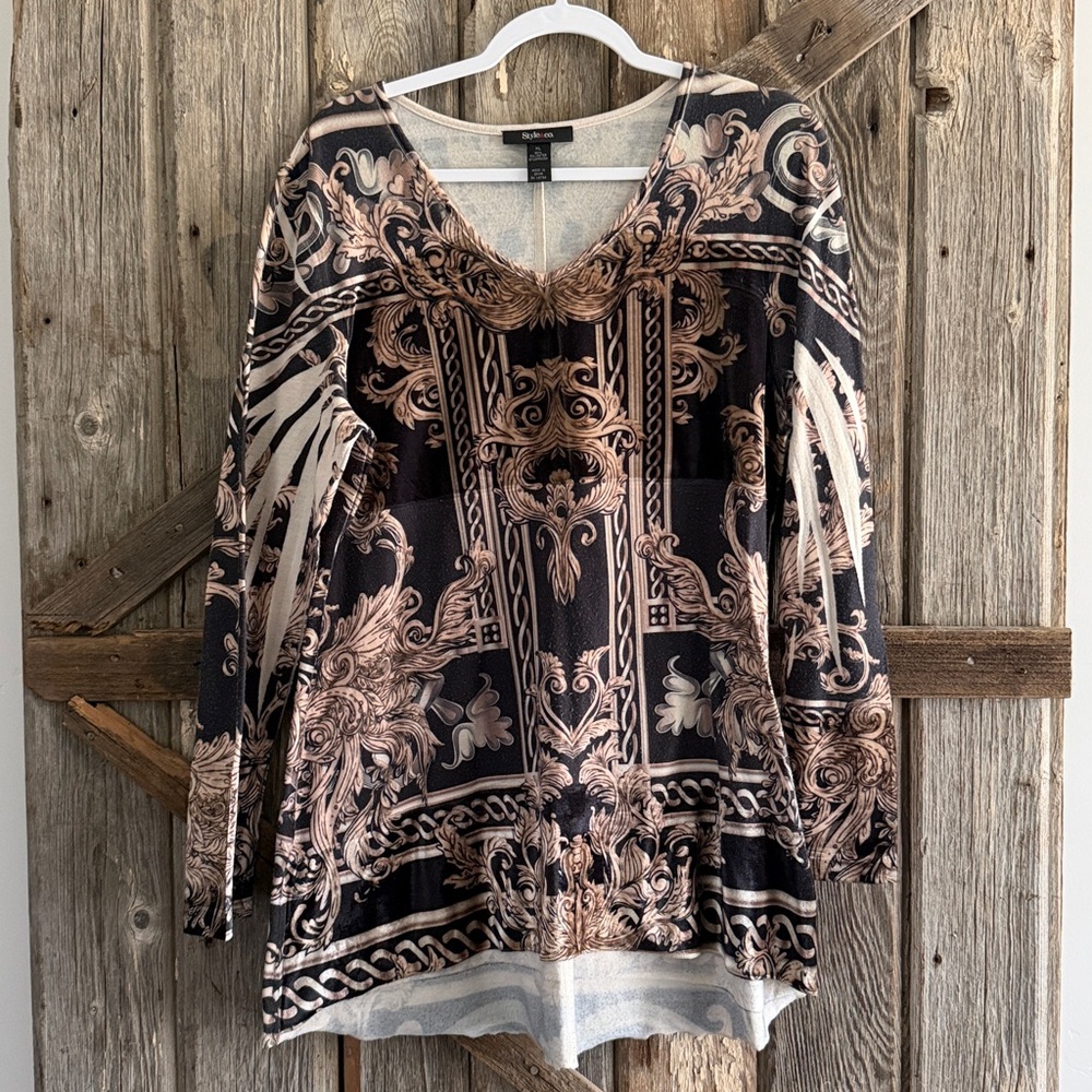Gothic Patterned Long Sleeve Top